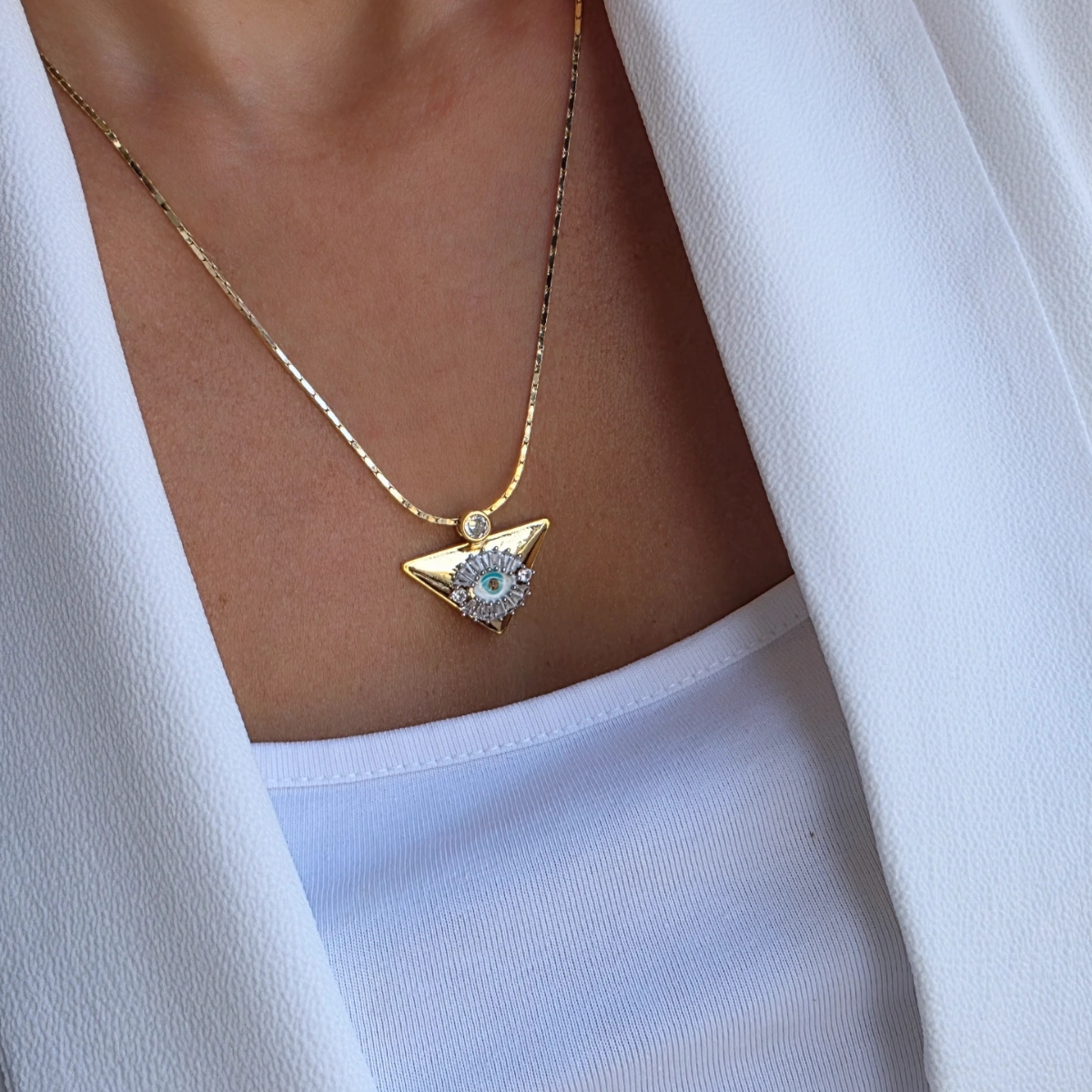 14 Ayar Altın Renkli Göz Kolye