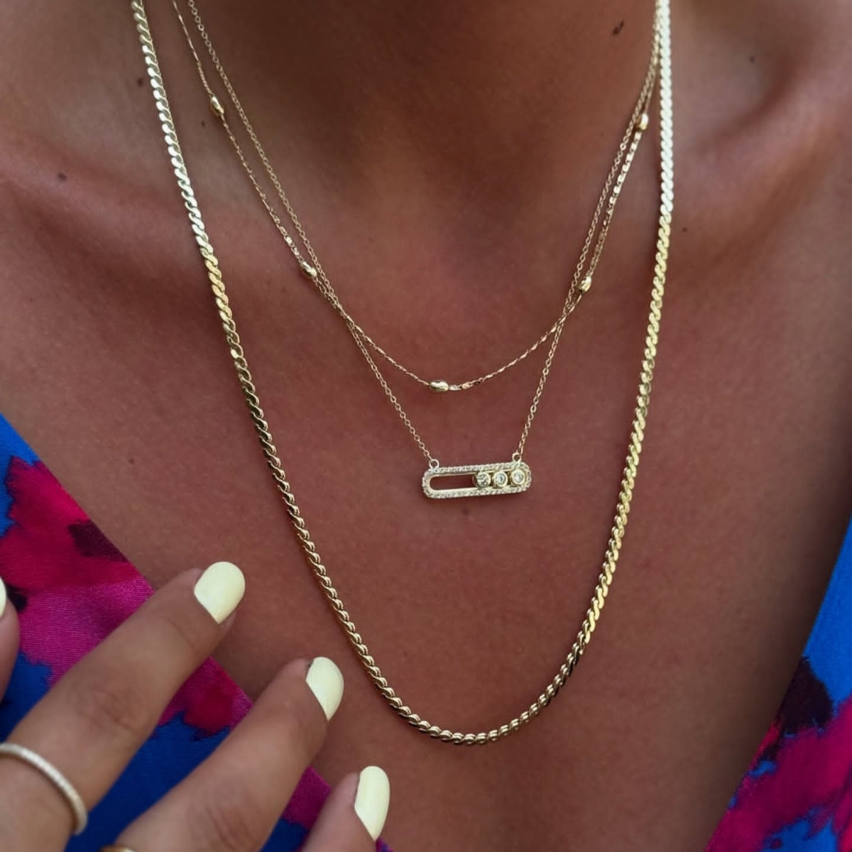 14 K Zirkon Taşlı Dikdörtgen Kolye