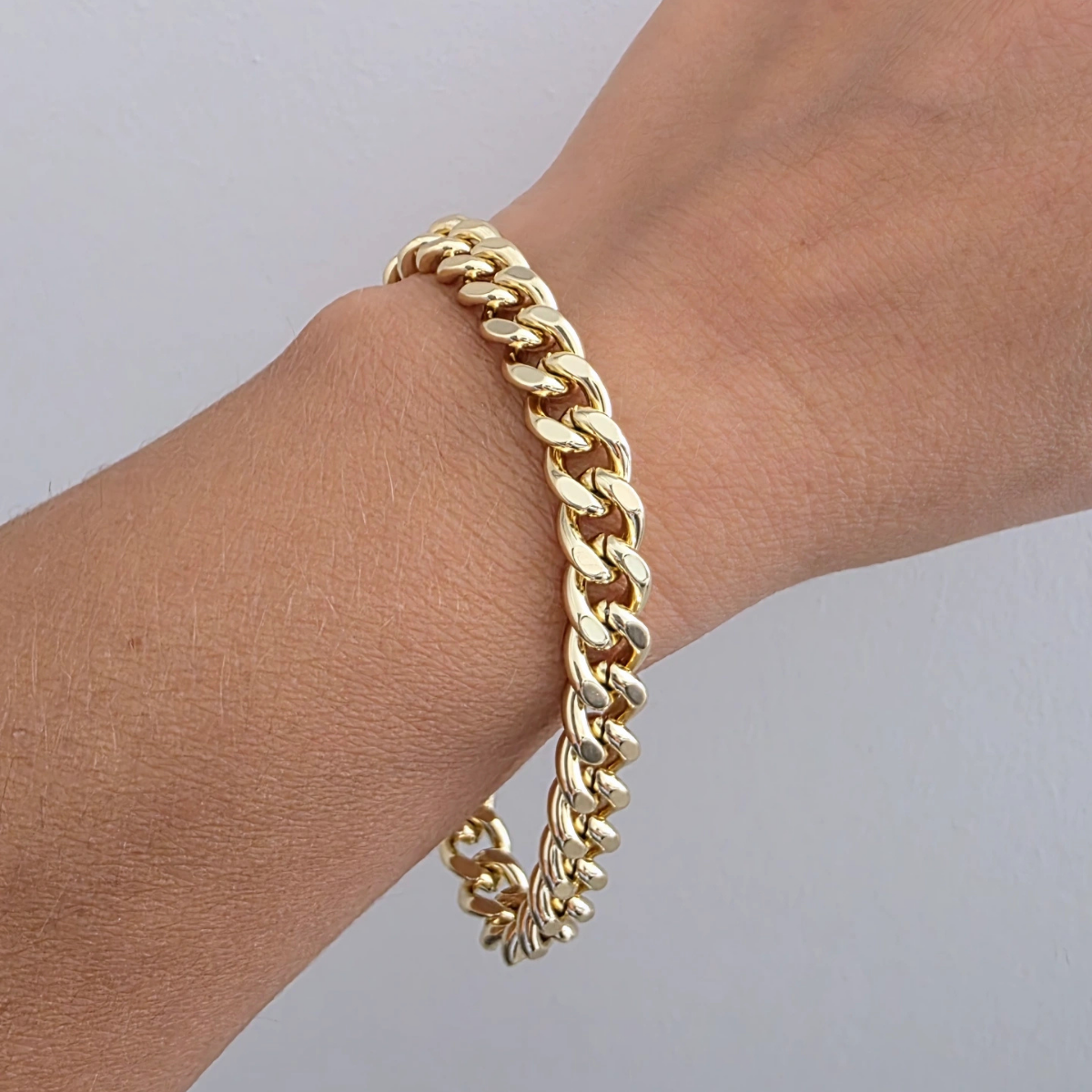 14 Ayar Altın Renkli Düz Zincir Bileklik