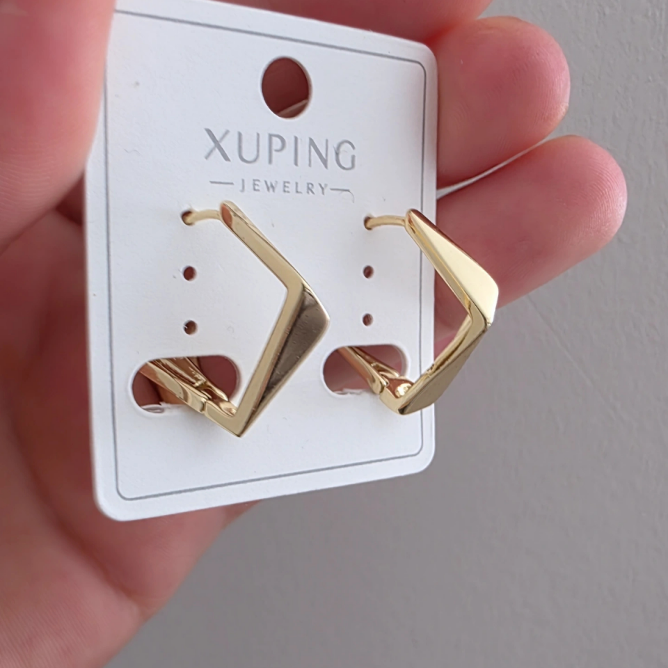 14 Ayar Altın Renkli Küpe