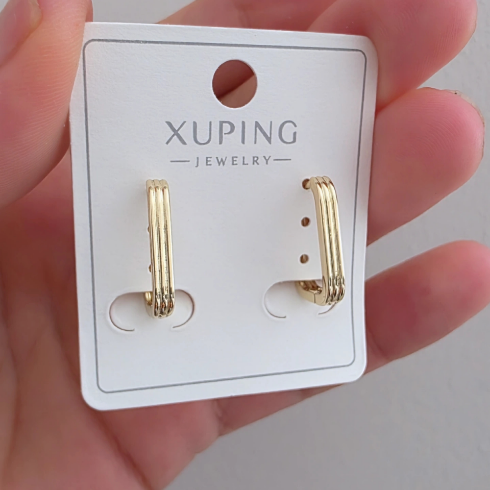 14 Ayar Altın Renkli Küpe