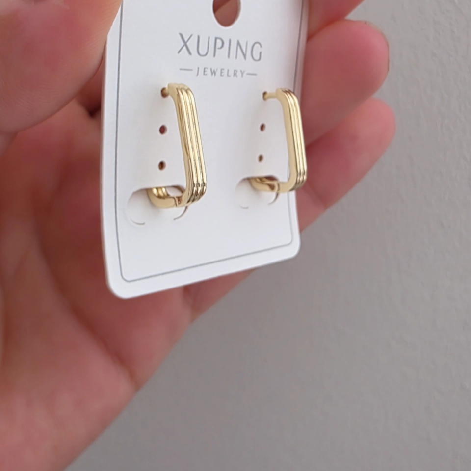 14 Ayar Altın Renkli Küpe