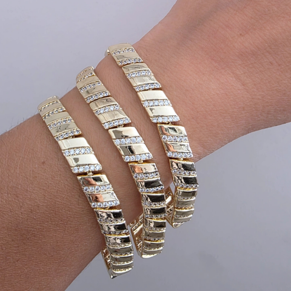 14 Ayar Altın Renkli Zirkon Taşlı Kesme Kuyum Model Bileklik