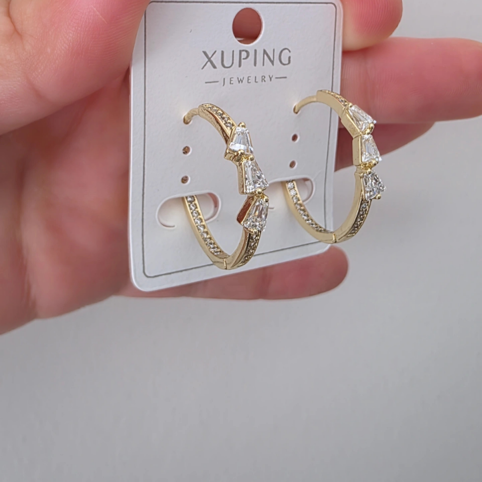 14 Ayar Altın Renkli Baget Taşlı Halka Küpe