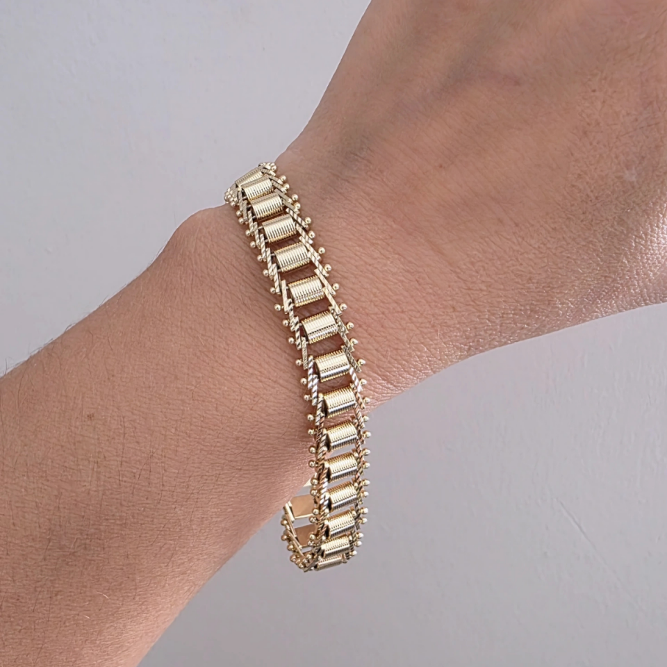 14 Ayar Altın Renkli Hasır Bileklik