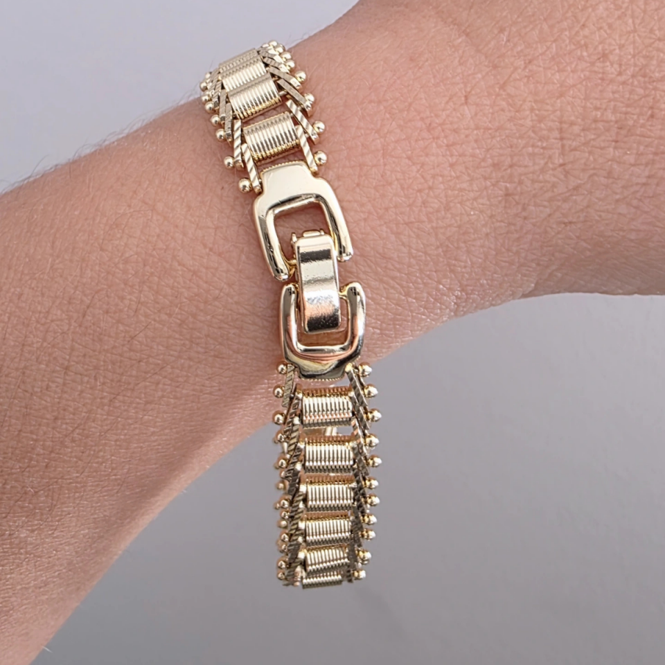 15 Ayar Altın Renkli Hasır Bileklik