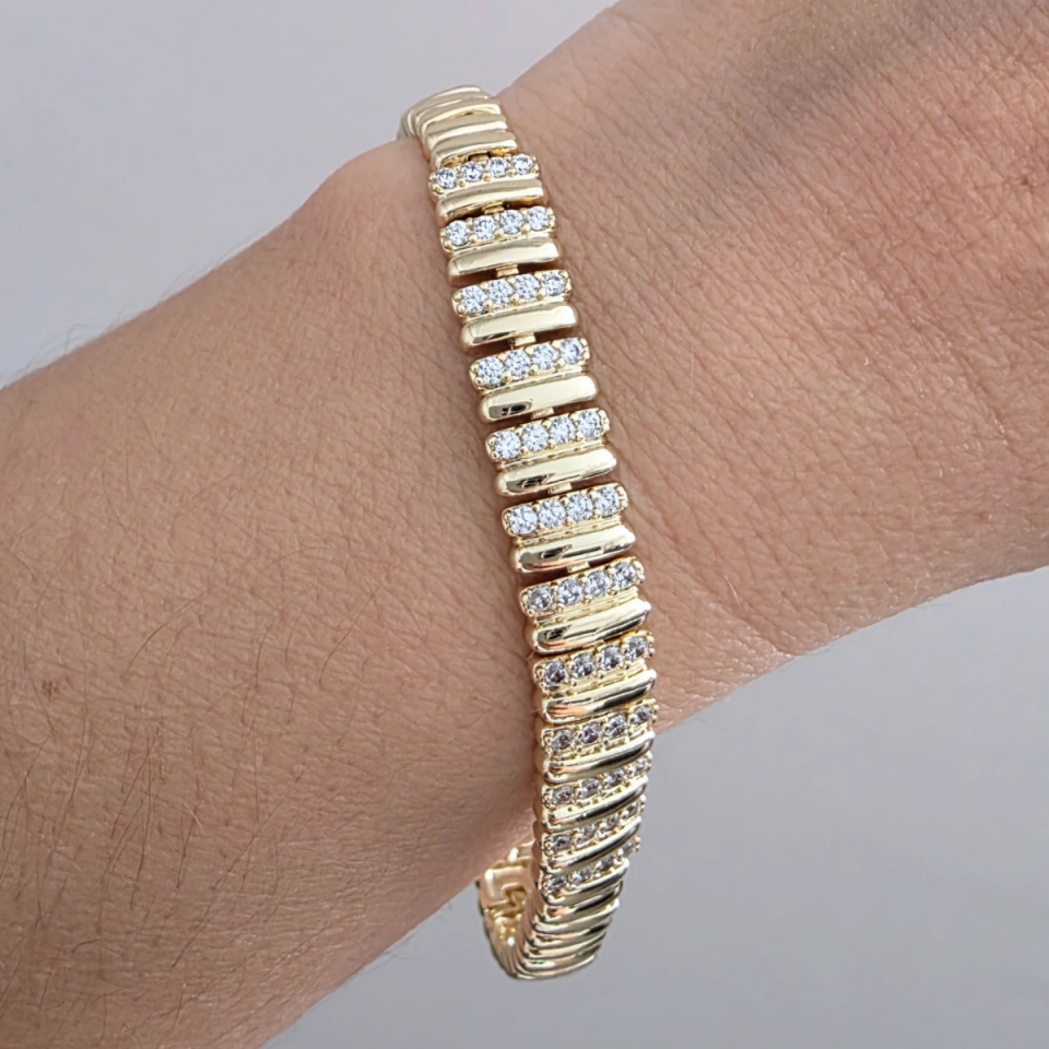 14 Ayar Altın Renkli Zirkon Taşlı Plaka Bileklik