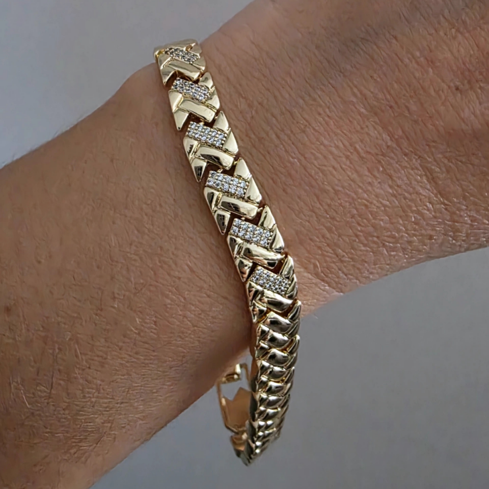 14 Ayar Altın Renkli Zirkon Taşlı Örgü Çelik Bileklik