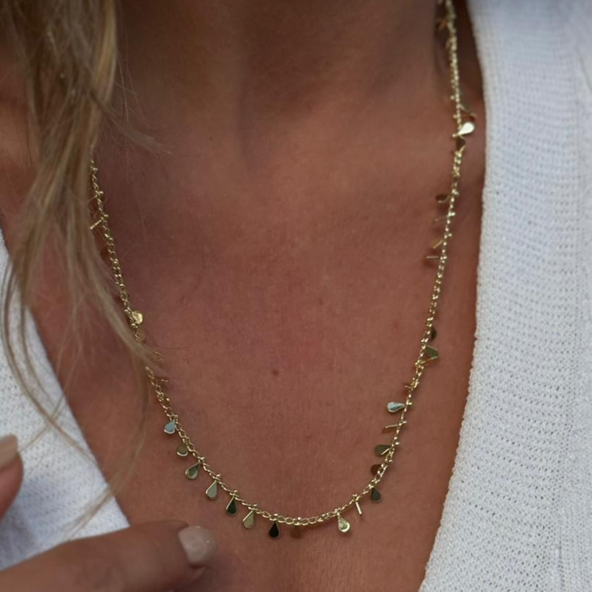 14 AYAR ALTIN RENKLİ HAREKETLİ ÇELİK KOLYE 60 CM