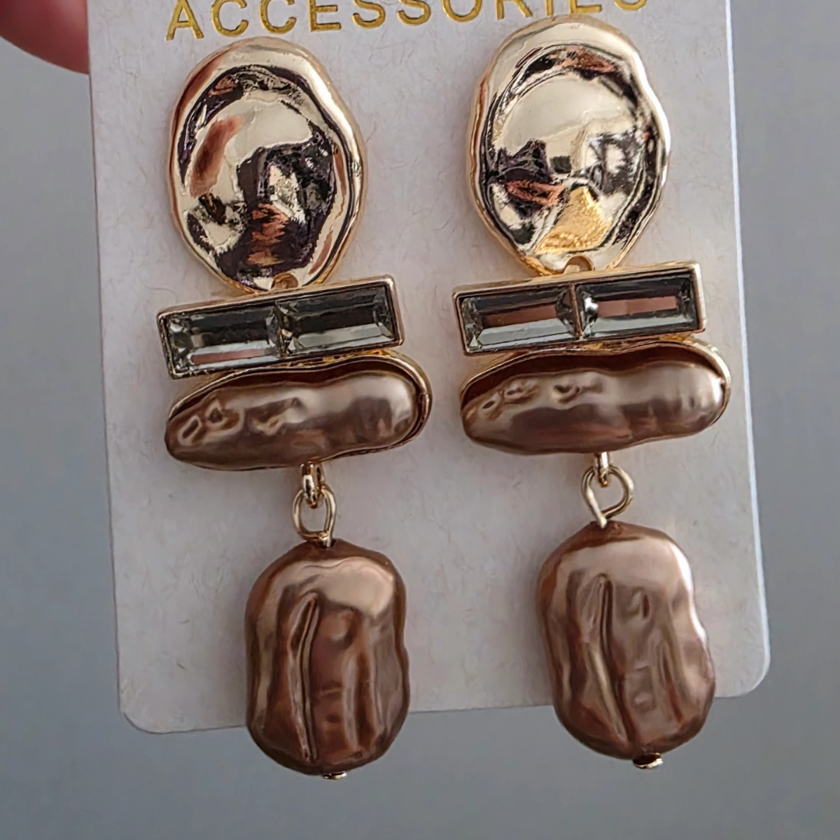 GOLD KAHVE TONLU MİNELİ ZR MODEL KÜPE