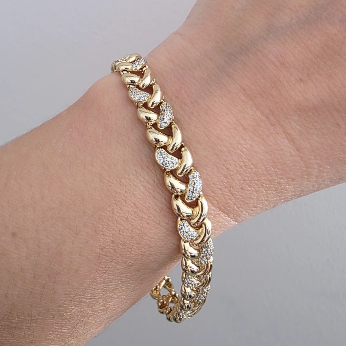 14 AYAR ALTIN RENKLİ ZİRKON TAŞLI ÖRGÜ BİLEKLİK