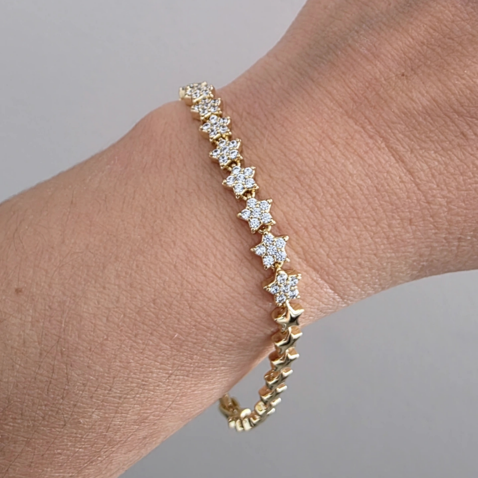 14 AYAR ALTIN RENKLİ MİNİMAL YILDIZ BİLEKLİK